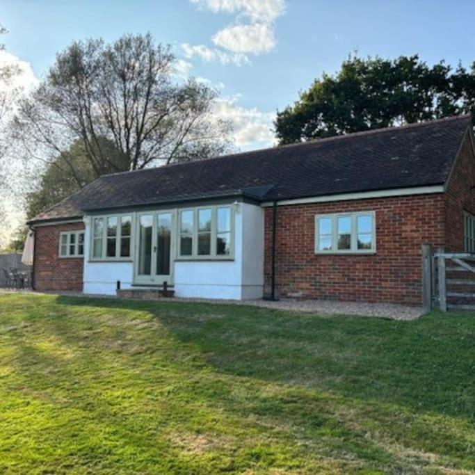 The Old Cricket Pavilion, Bodiam, East Sussex Экстерьер фото